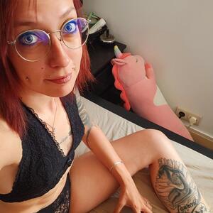 _lily_plume_ MYM