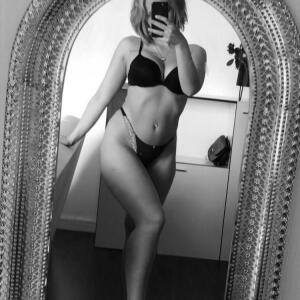 _mia14_ MYM