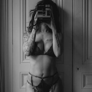 _mona__ MYM