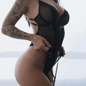 _mona__ MYM