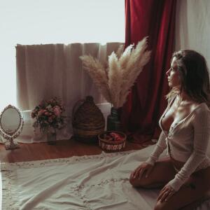 _mona__ MYM