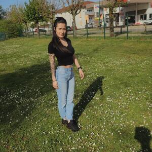 _mona__ MYM
