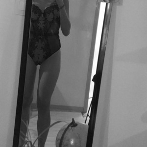 _nia MYM