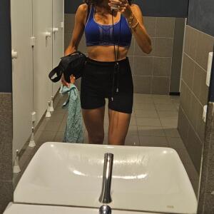 _nia MYM