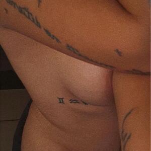 _petitebrune24_ MYM