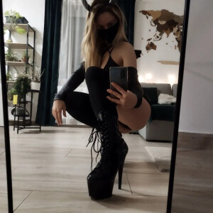_reineophelie MYM