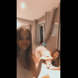 _valentina_mym_ MYM