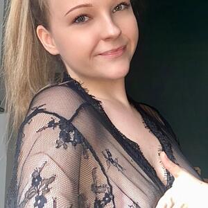 _valentina_mym_ MYM