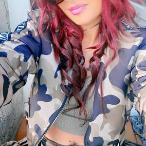 brune_caliente MYM