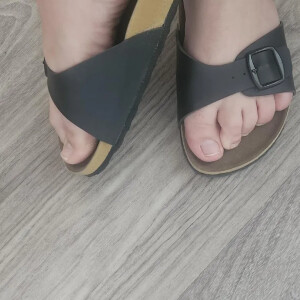 pieds2_ MYM